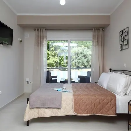 Ligero * Agios Christoforos (Lefkada)